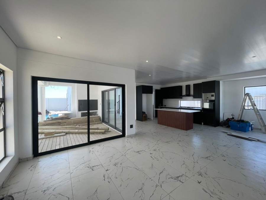 4 Bedroom Property for Sale in Sandown Western Cape